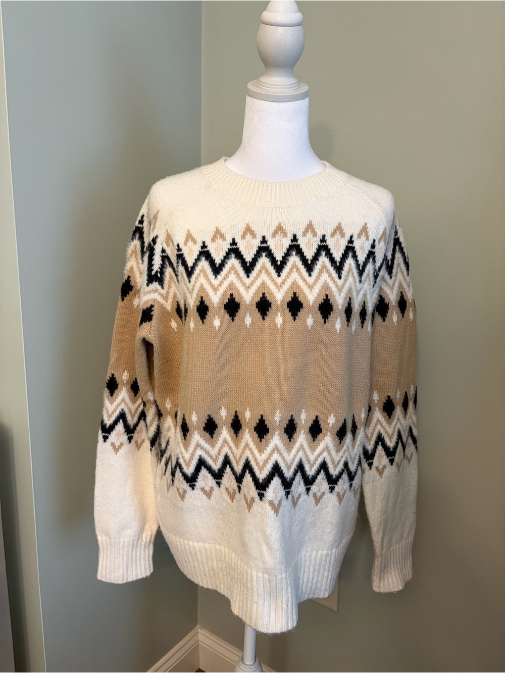Ann Taylor Fair-isle Cream, Tan & Black Crew Neck Sweater small